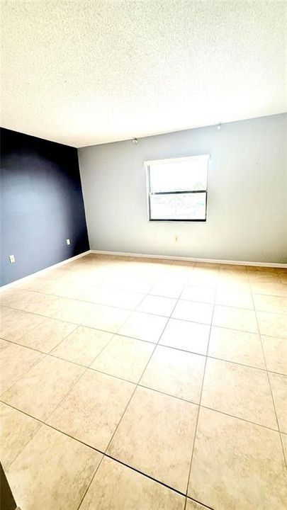 For Rent: $2,150 (2 beds, 2 baths, 1200 Square Feet)