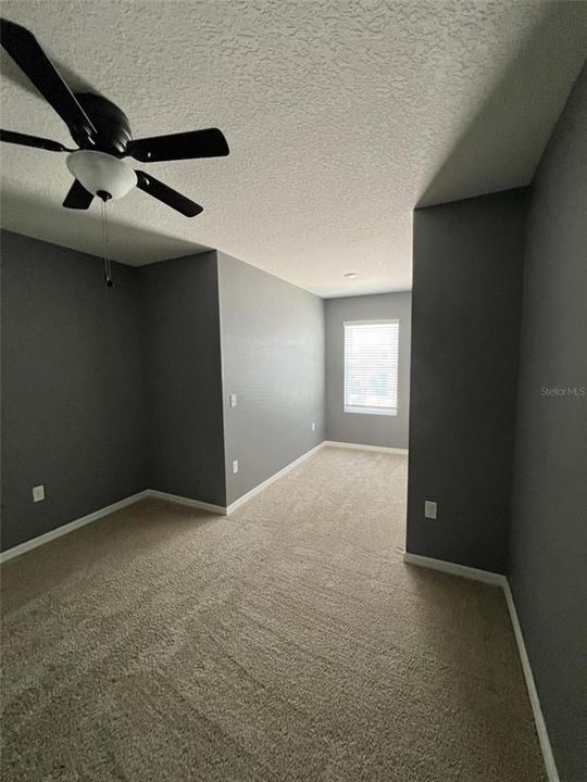 For Rent: $2,450 (3 beds, 2 baths, 1673 Square Feet)