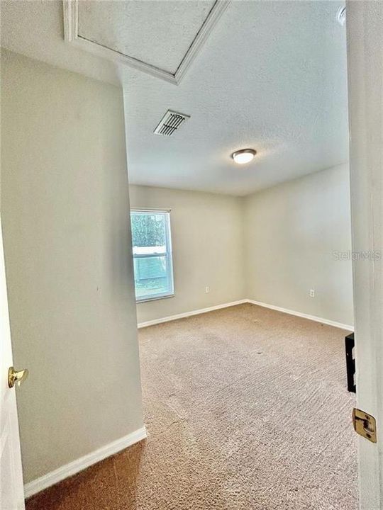 For Rent: $2,000 (3 beds, 2 baths, 1108 Square Feet)