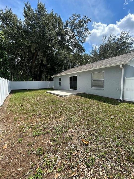 For Rent: $2,000 (3 beds, 2 baths, 1108 Square Feet)