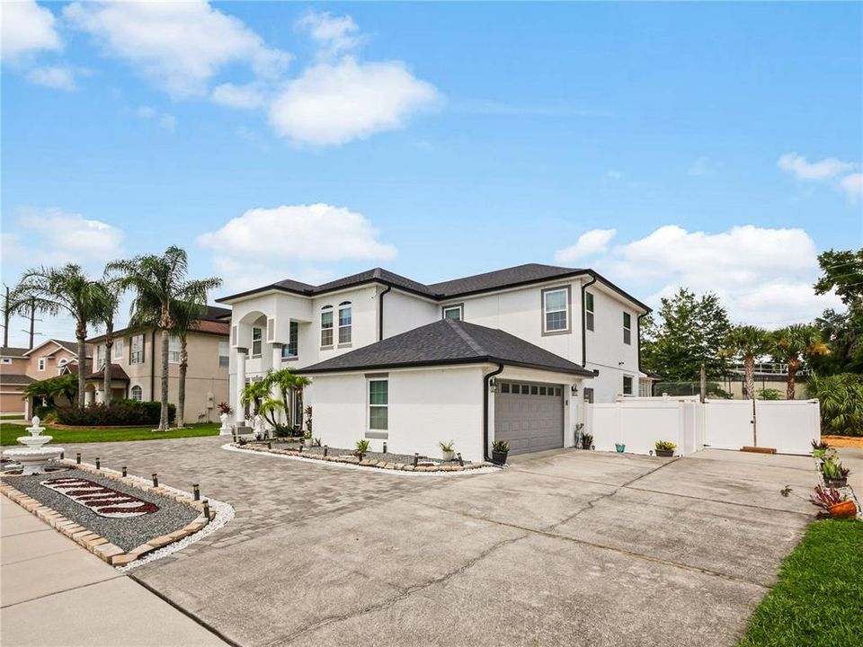 Front Exterior Driveway