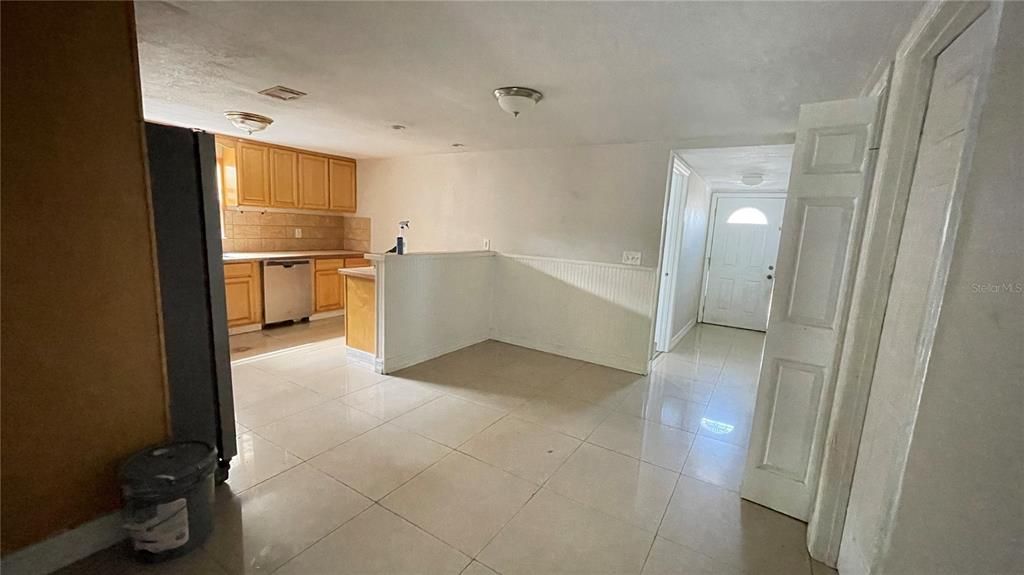 Active With Contract: $300,000 (0 beds, 0 baths, 1315 Square Feet)
