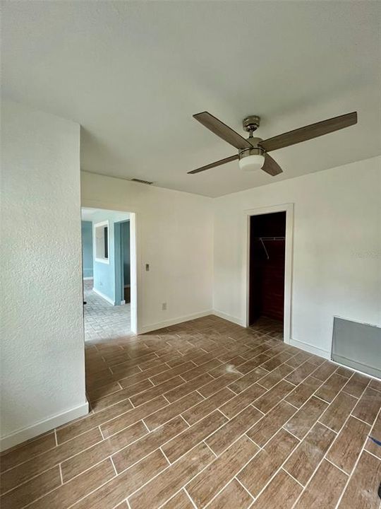 For Sale: $382,000 (2 beds, 1 baths, 1022 Square Feet)