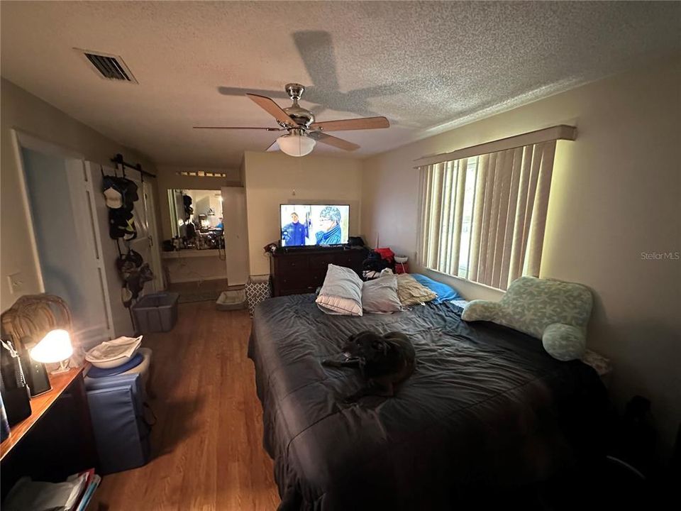 For Sale: $208,000 (2 beds, 2 baths, 1224 Square Feet)