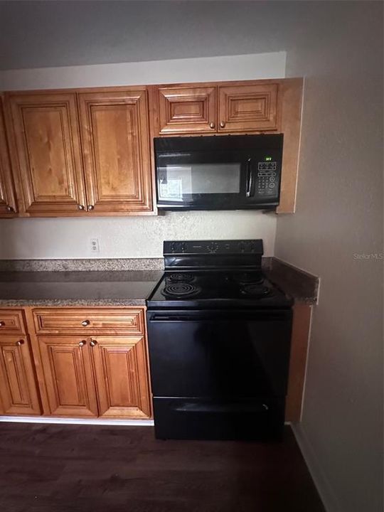 For Rent: $1,500 (2 beds, 2 baths, 1165 Square Feet)