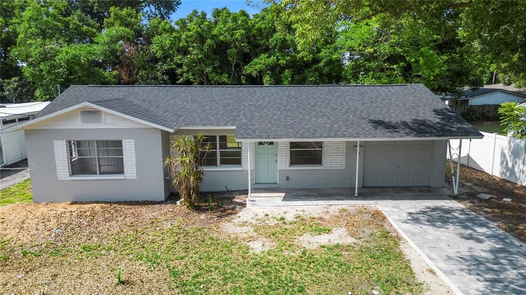 For Sale: $420,000 (3 beds, 2 baths, 1305 Square Feet)