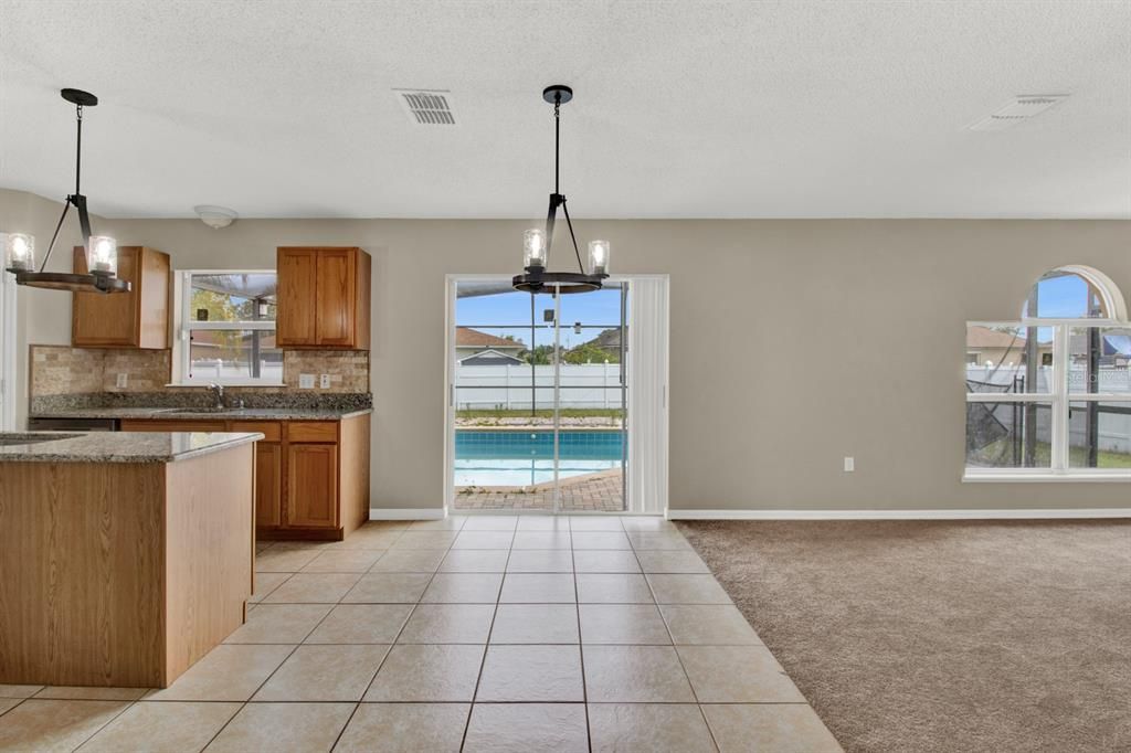 Active With Contract: $409,900 (4 beds, 2 baths, 2860 Square Feet)
