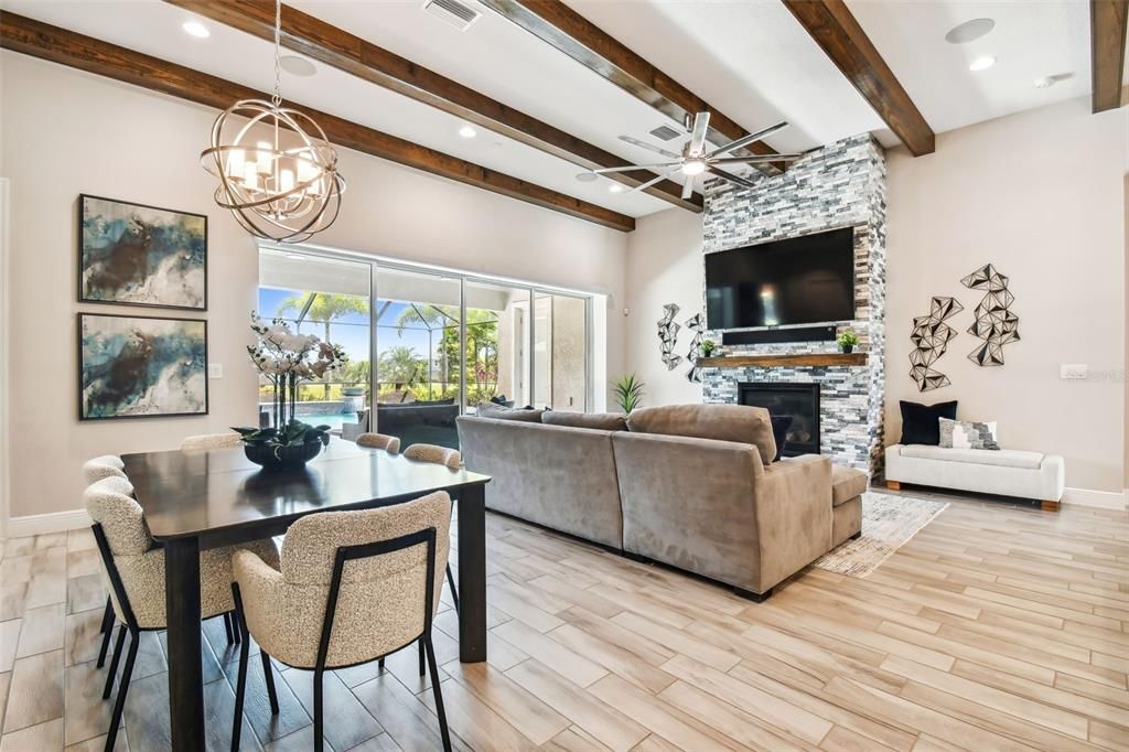 Active With Contract: $999,900 (5 beds, 4 baths, 3911 Square Feet)