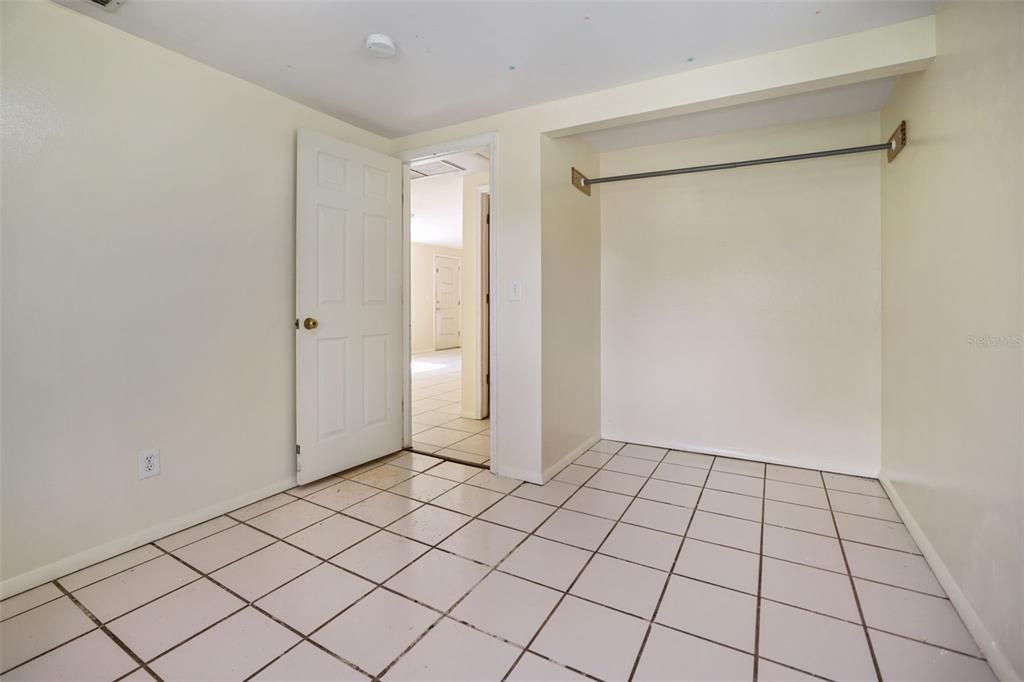 Active With Contract: $285,000 (3 beds, 2 baths, 1056 Square Feet)