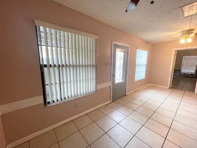 For Rent: $3,000 (3 beds, 2 baths, 1582 Square Feet)