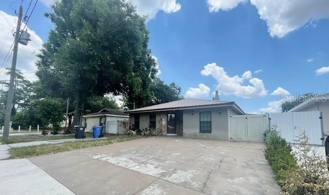 For Rent: $3,000 (3 beds, 2 baths, 1582 Square Feet)