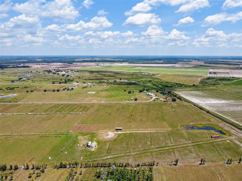 На продажу: $475,000 (10.78 acres)