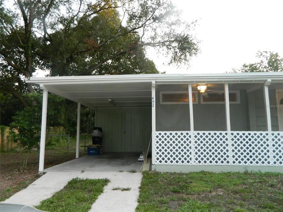 For Rent: $1,875 (4 beds, 2 baths, 1320 Square Feet)