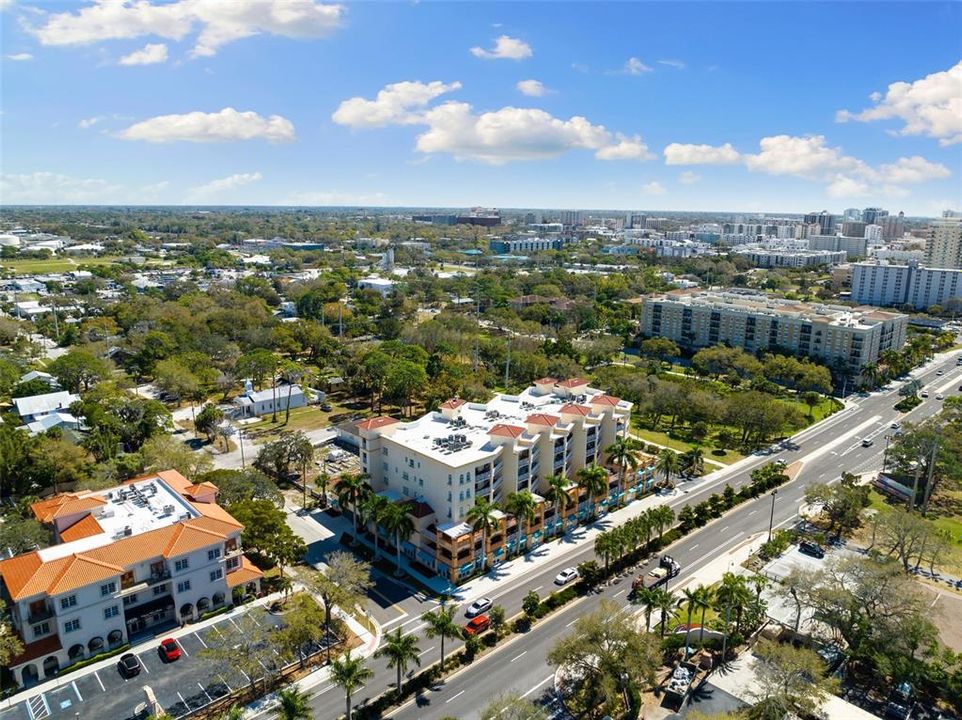 For Sale: $874,000 (3 beds, 2 baths, 2452 Square Feet)