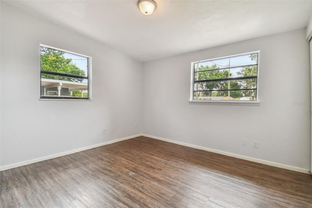 For Sale: $255,000 (3 beds, 1 baths, 1328 Square Feet)