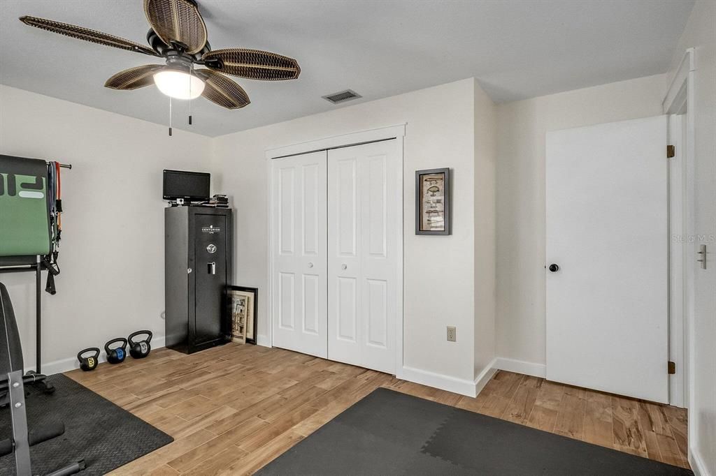 Active With Contract: $395,000 (3 beds, 2 baths, 1630 Square Feet)