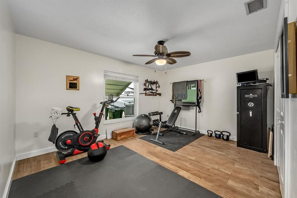 Active With Contract: $395,000 (3 beds, 2 baths, 1630 Square Feet)