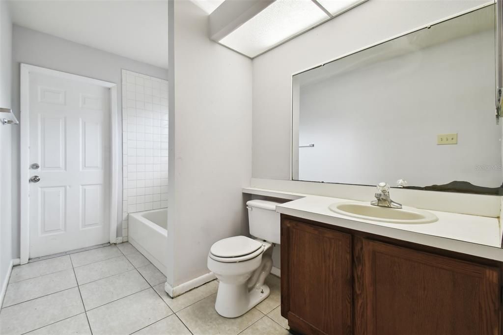 2nd Bathroom