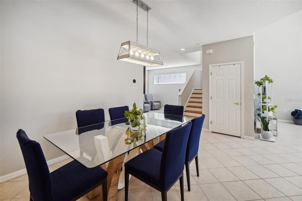 For Sale: $599,900 (4 beds, 2 baths, 2237 Square Feet)