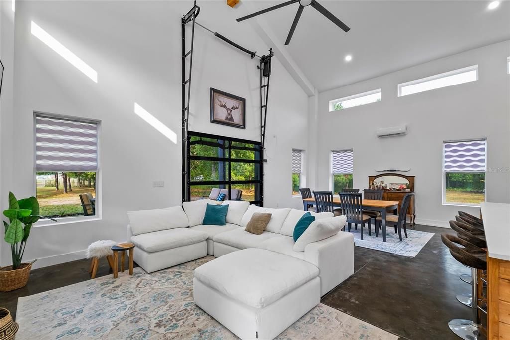 Active With Contract: $740,000 (3 beds, 3 baths, 2316 Square Feet)