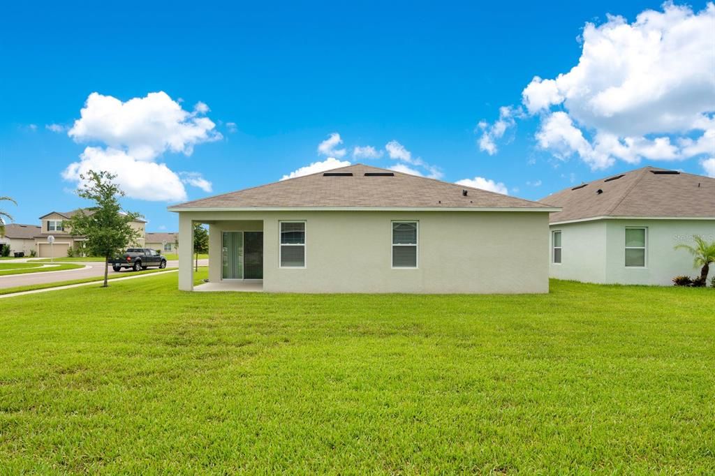 For Sale: $349,900 (3 beds, 2 baths, 1774 Square Feet)