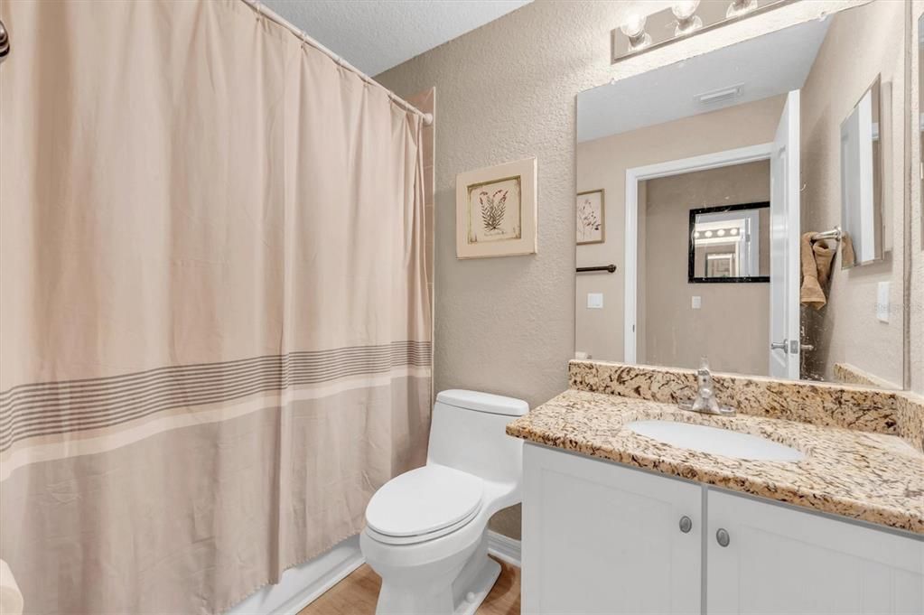 For Sale: $389,900 (3 beds, 2 baths, 1799 Square Feet)