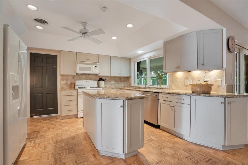 Active With Contract: $1,350,000 (3 beds, 2 baths, 2743 Square Feet)