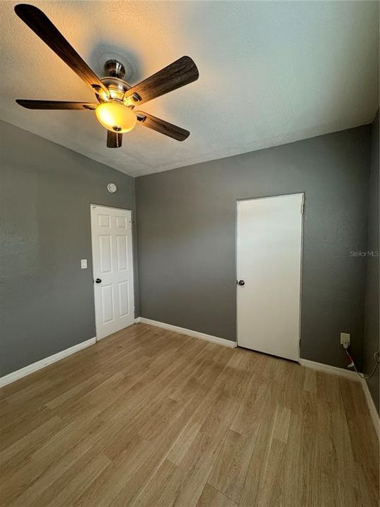 For Rent: $1,400 (2 beds, 1 baths, 840 Square Feet)