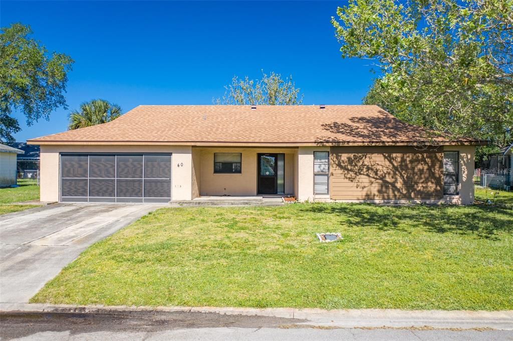 Active With Contract: $385,000 (4 beds, 3 baths, 2208 Square Feet)