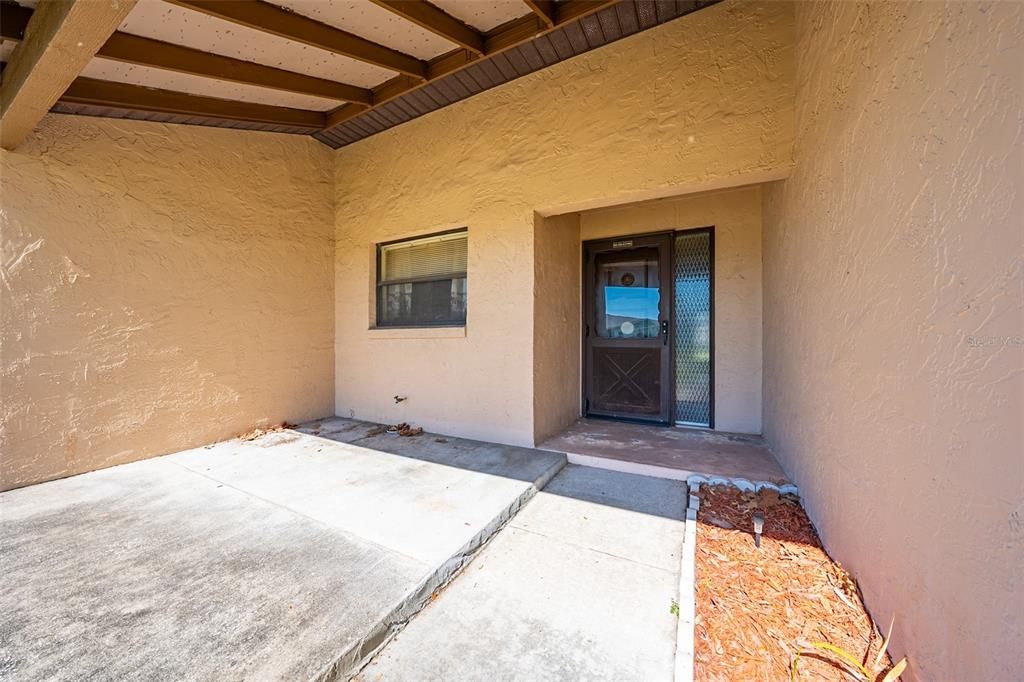 Active With Contract: $385,000 (4 beds, 3 baths, 2208 Square Feet)