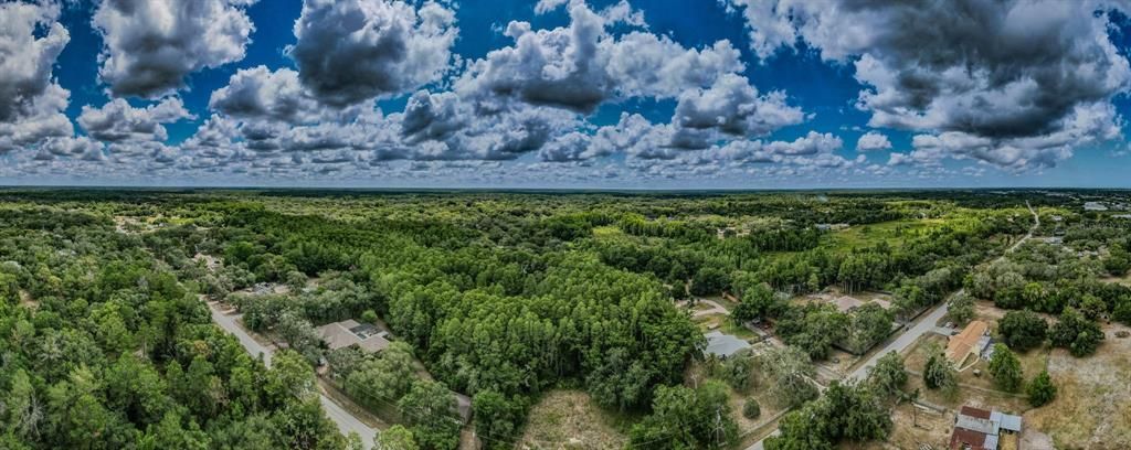 На продажу: $174,900 (1.55 acres)