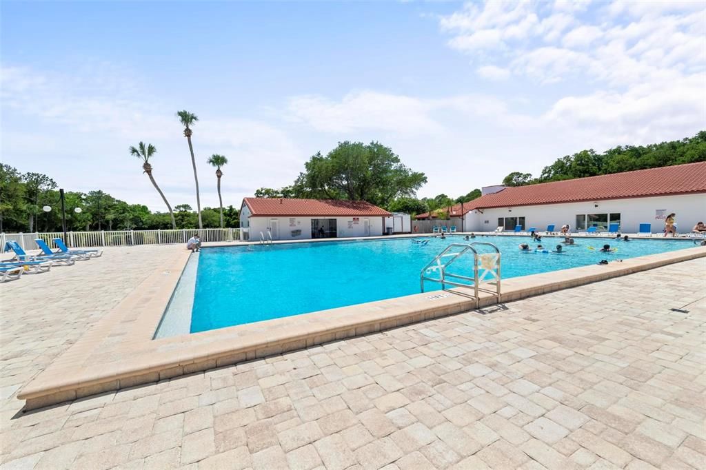 Active With Contract: $339,900 (3 beds, 2 baths, 1775 Square Feet)