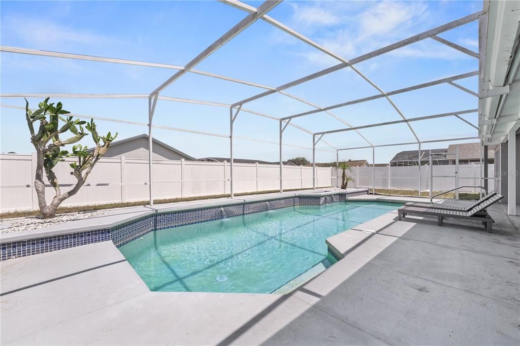 For Sale: $479,000 (4 beds, 2 baths, 1778 Square Feet)