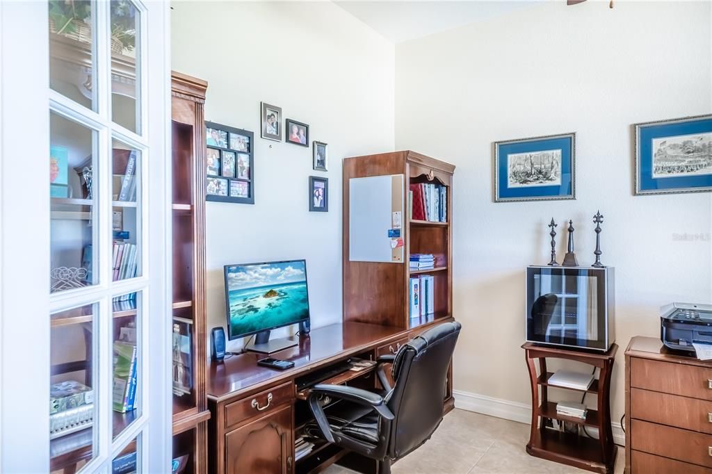 Active With Contract: $459,000 (3 beds, 2 baths, 1960 Square Feet)