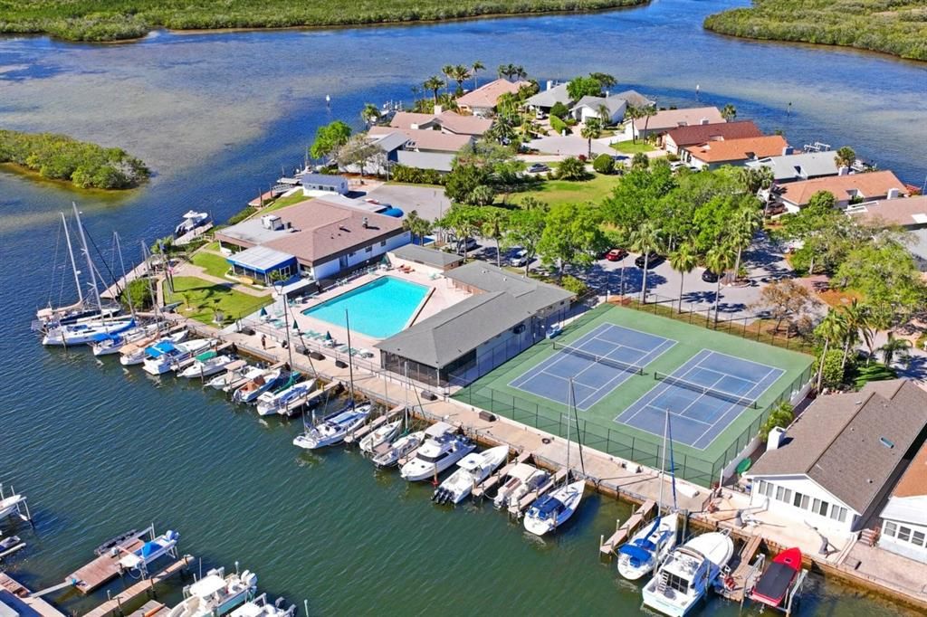 Gulf Harbors Yacht Club