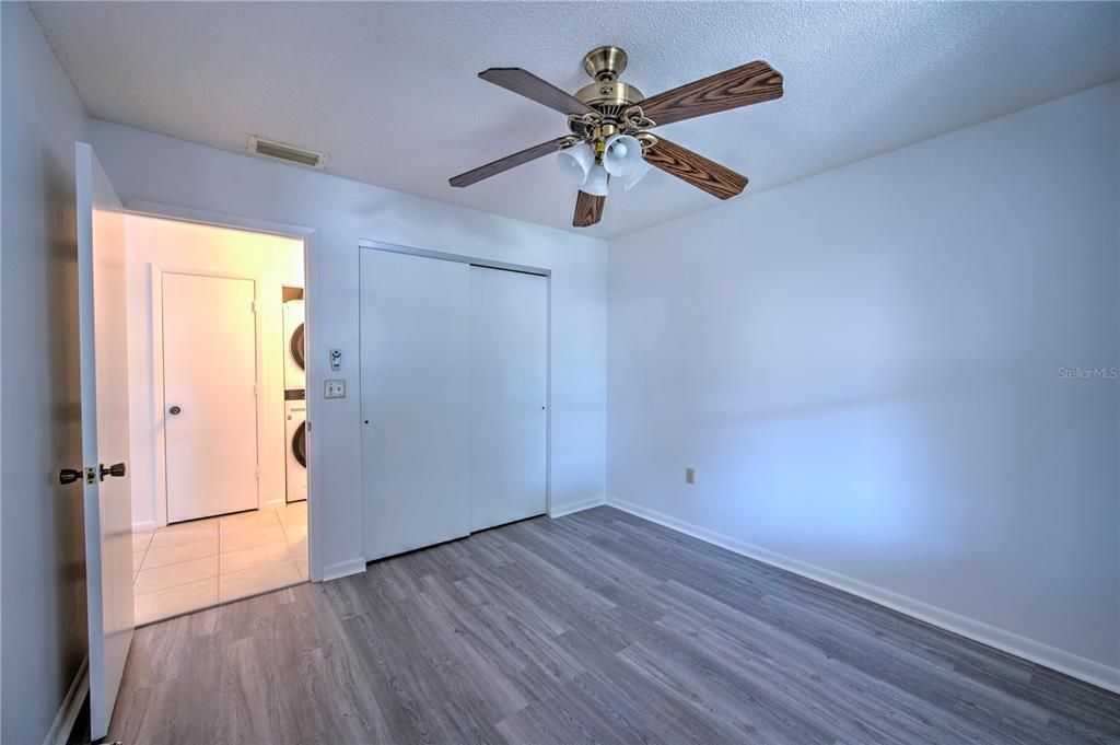 For Sale: $260,000 (2 beds, 2 baths, 1174 Square Feet)