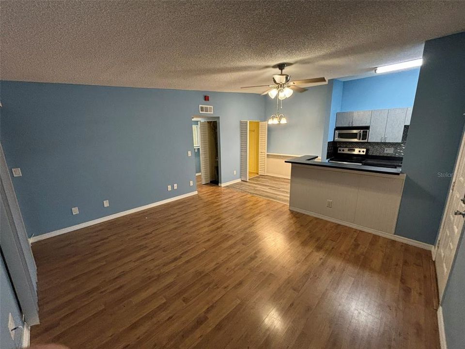 For Rent: $1,600 (1 beds, 1 baths, 614 Square Feet)