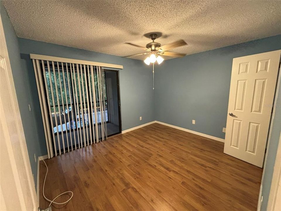 For Rent: $1,600 (1 beds, 1 baths, 614 Square Feet)