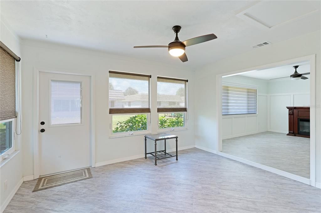For Sale: $339,000 (2 beds, 2 baths, 1480 Square Feet)