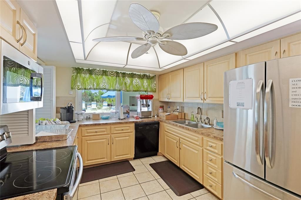 For Sale: $339,000 (2 beds, 2 baths, 1480 Square Feet)