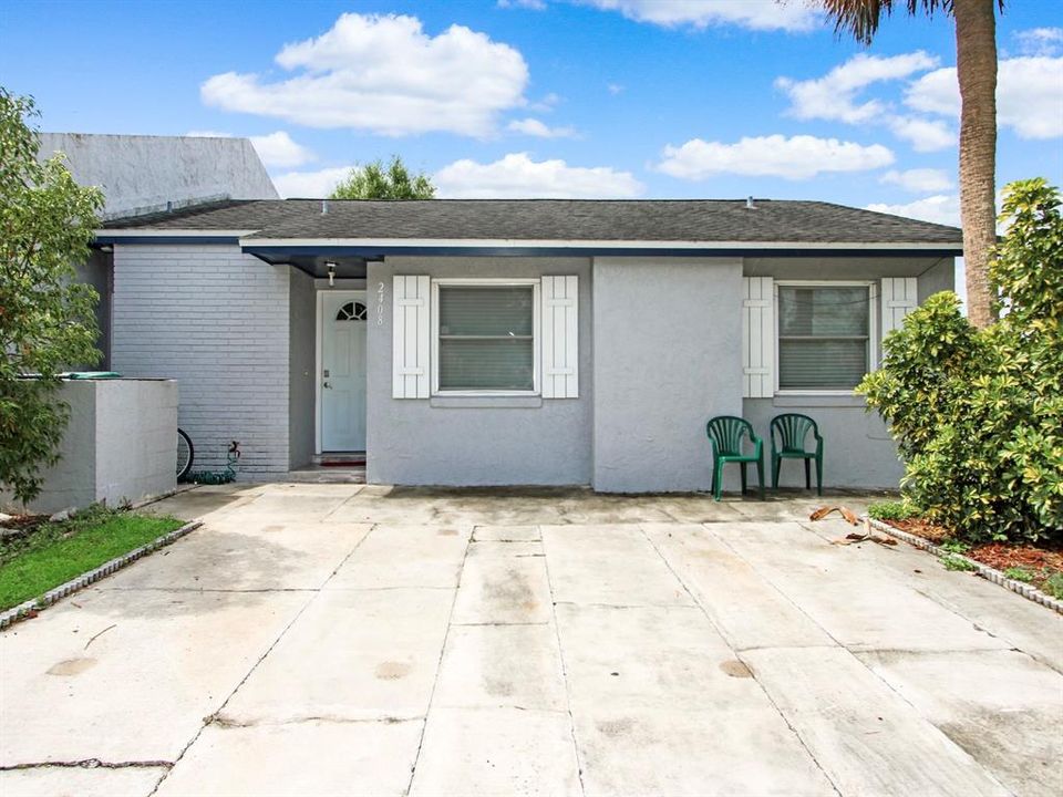 For Sale: $289,000 (3 beds, 1 baths, 1070 Square Feet)