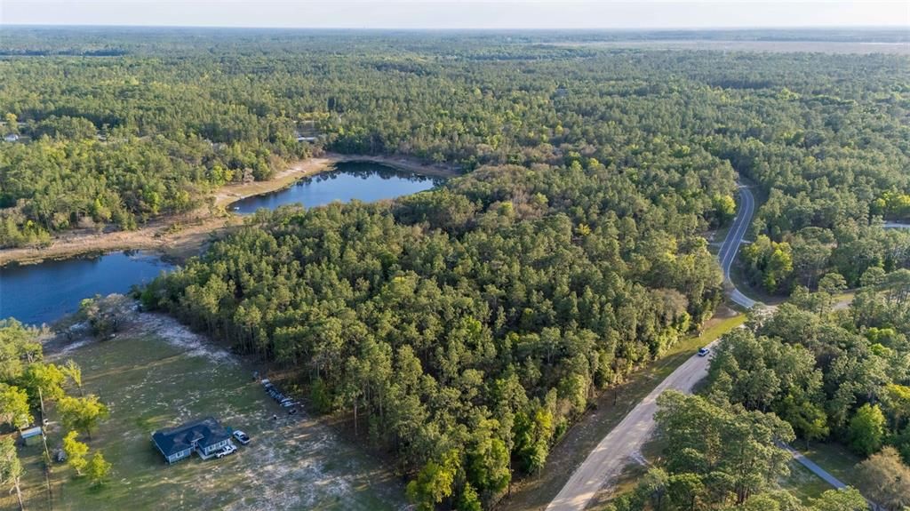 На продажу: $93,500 (3.54 acres)