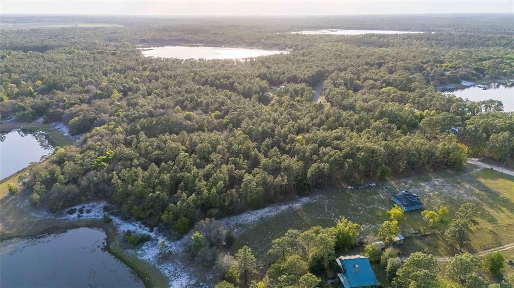 На продажу: $93,500 (3.54 acres)