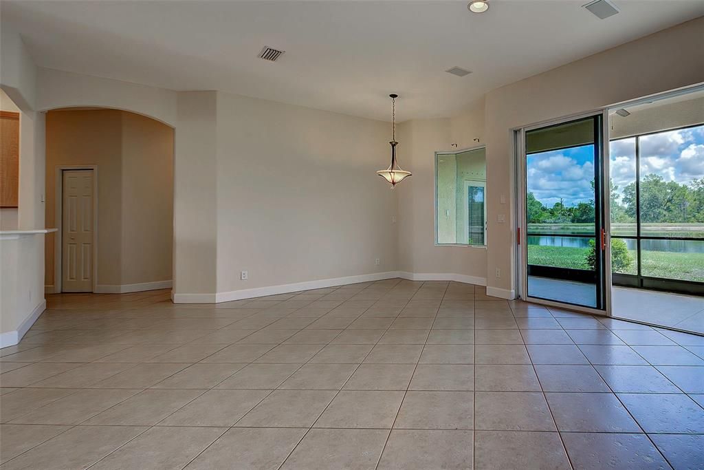 What a wonderful space to put your dining table and enjoy the view while dining.