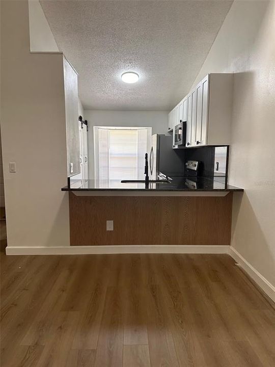 For Rent: $2,150 (3 beds, 2 baths, 1126 Square Feet)