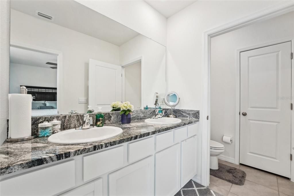 Active With Contract: $424,900 (3 beds, 2 baths, 1961 Square Feet)