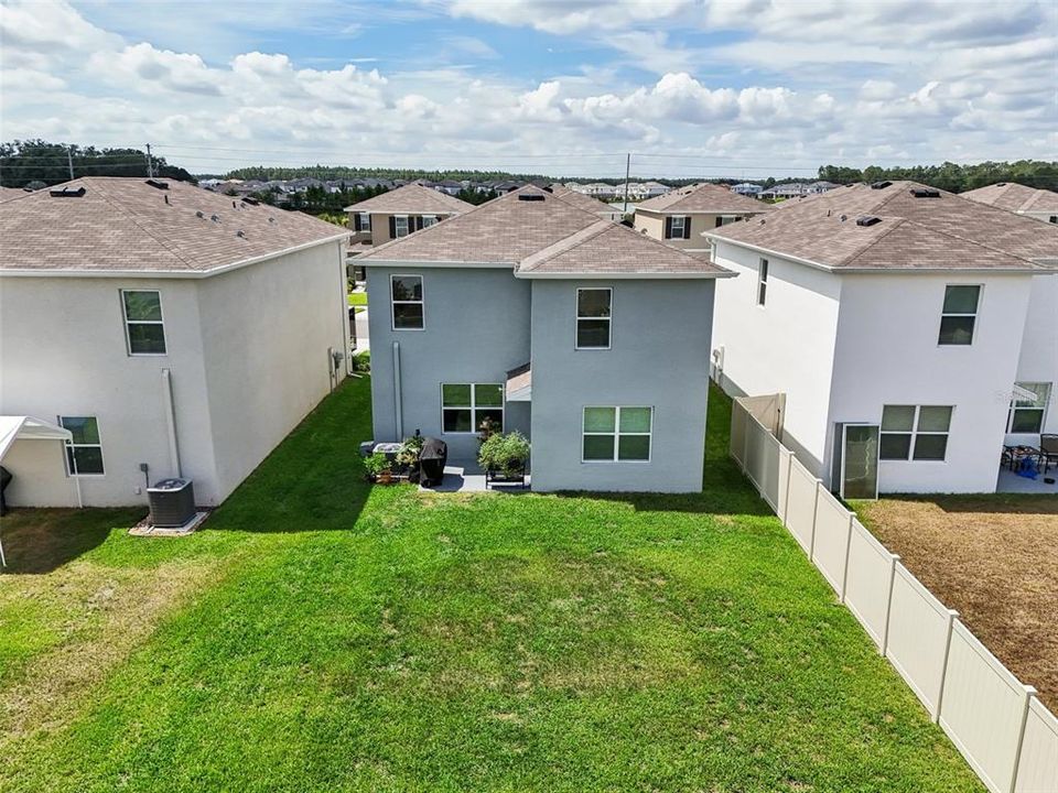 Active With Contract: $424,900 (3 beds, 2 baths, 1961 Square Feet)