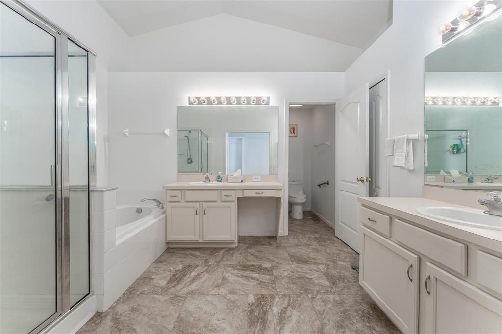 Active With Contract: $369,000 (4 beds, 2 baths, 1936 Square Feet)