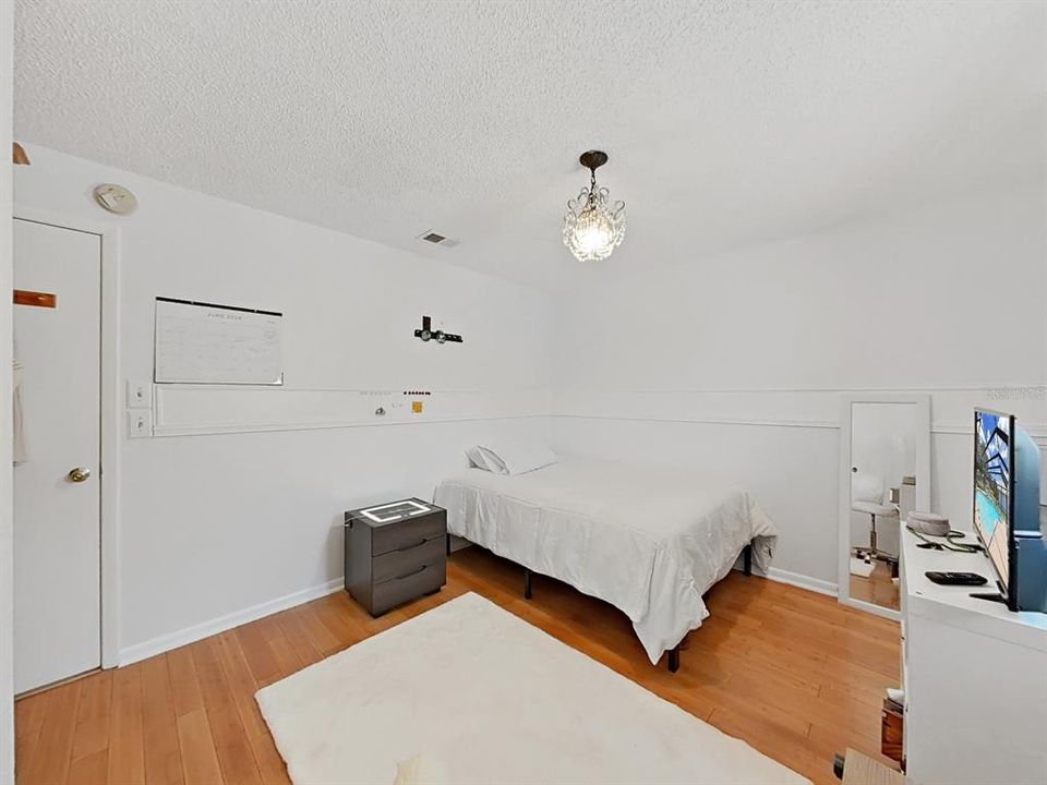 For Sale: $579,900 (3 beds, 2 baths, 1760 Square Feet)