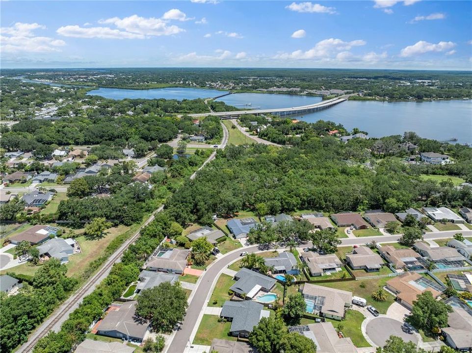 For Sale: $605,000 (4 beds, 2 baths, 1548 Square Feet)